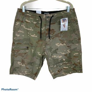 levi flex shorts